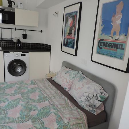 Begonia City Center Apartment 230 By Namaste Elite 토레몰리노스 외부 사진